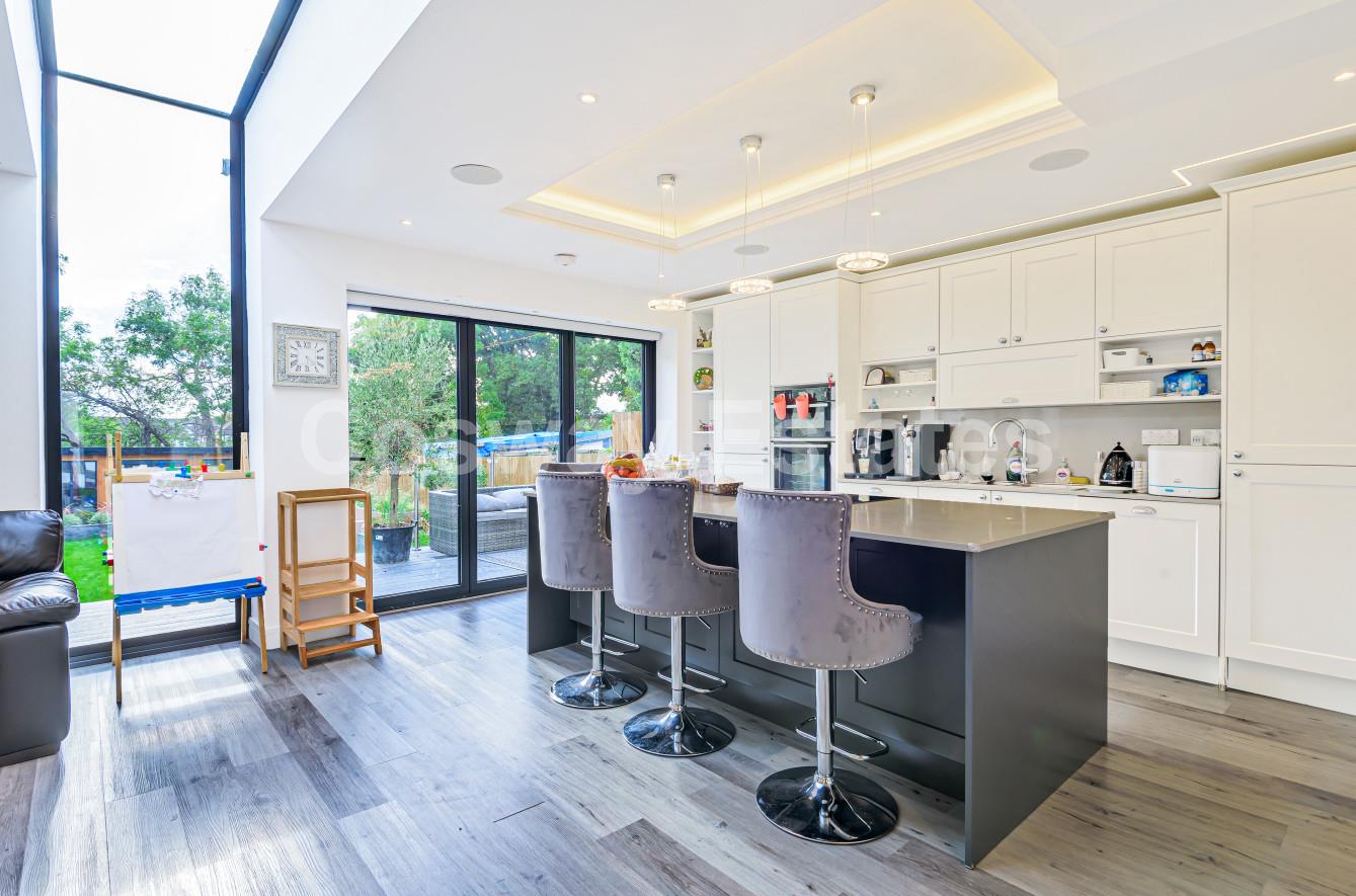 Millway, Mill Hill